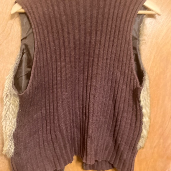 Tiara Petite Faux Fur Sweater Vest - Picture 2 of 4